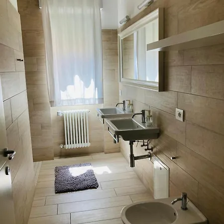 Piano B Апартаменты Тренто